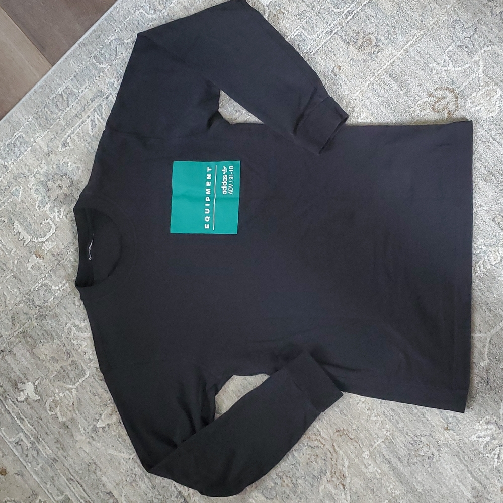 Adidas men long sleeve shirt size small